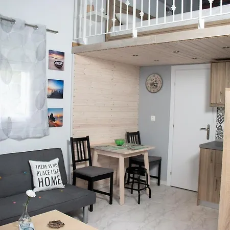 Filippou Luxury Flogita