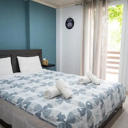 Filippou Luxury * פלוגיטה