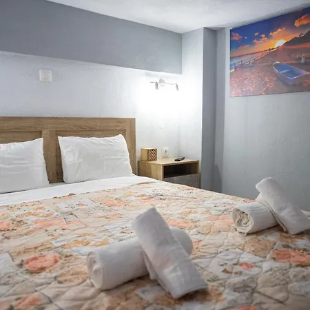 Filippou Luxury דירה פלוגיטה